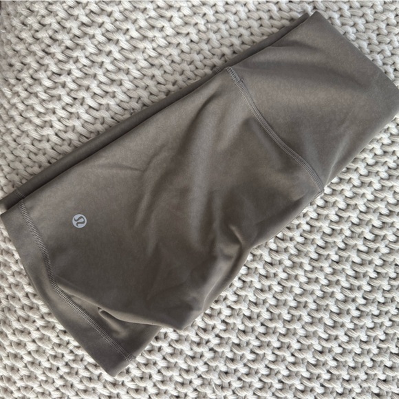 Lululemon bike shorts - Picture 1 of 3